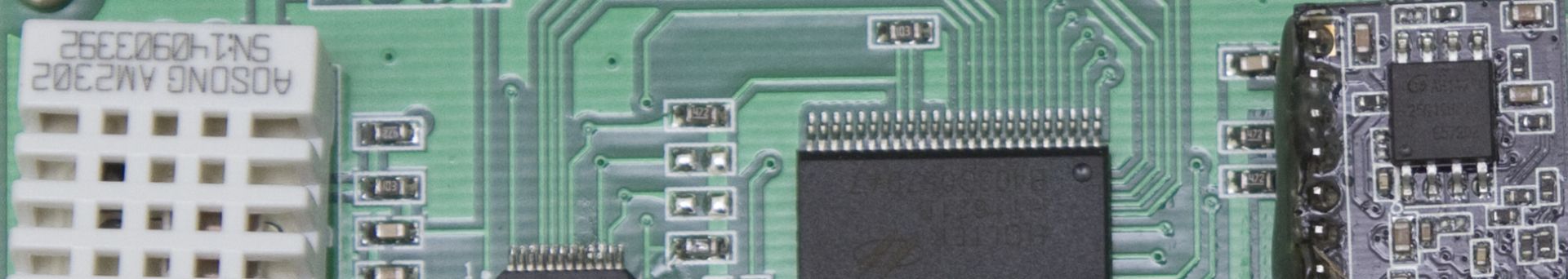 Opening up the USR-HTW Wifi Temperature & Humidity Sensor